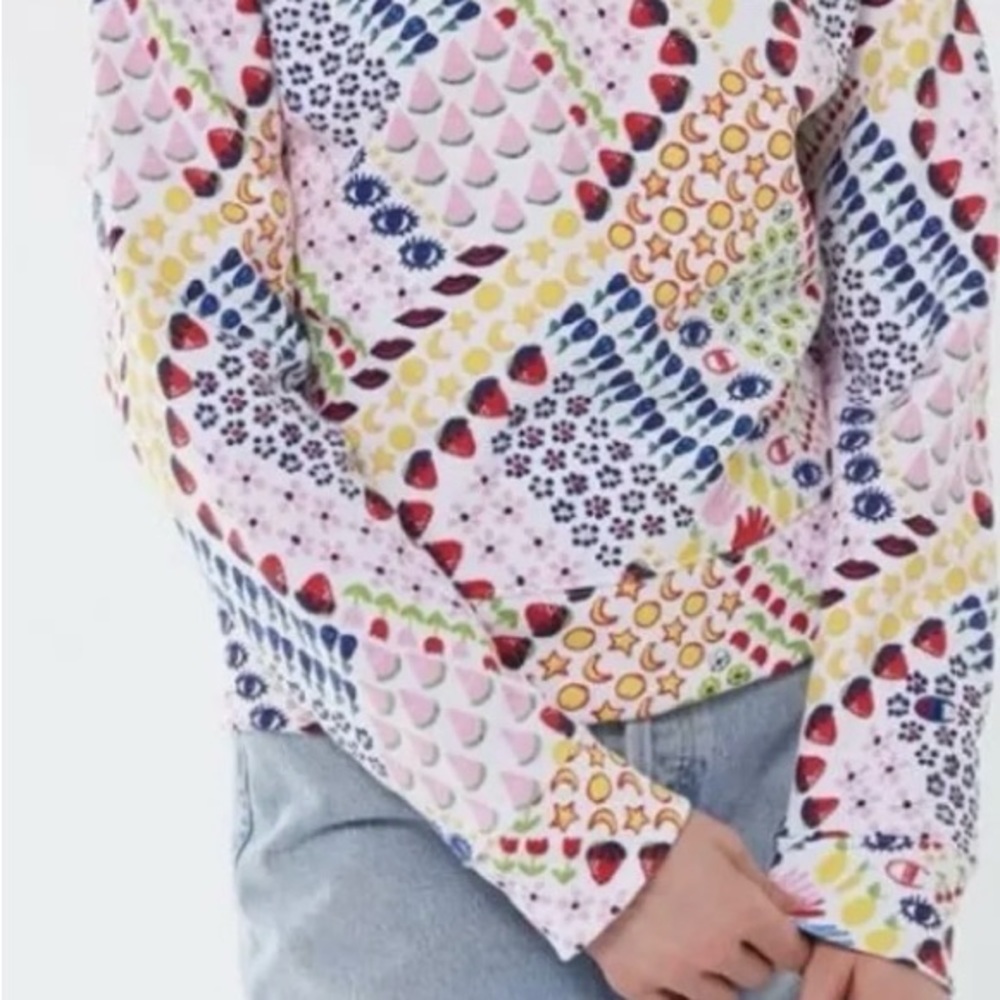 Champion - Susan Alexandra - UO Small Abstract Crewneck Pullover Sweatshirt
